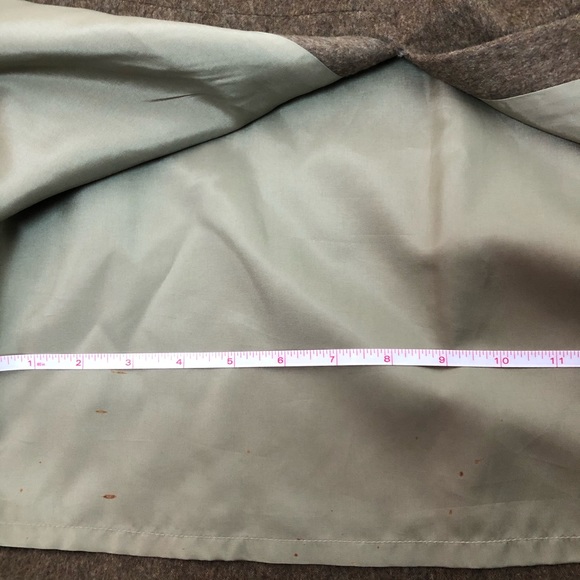 ๐ Banana Republic ๐ 100% Wool Blazer & Skirt Set - Picture 14 of 14